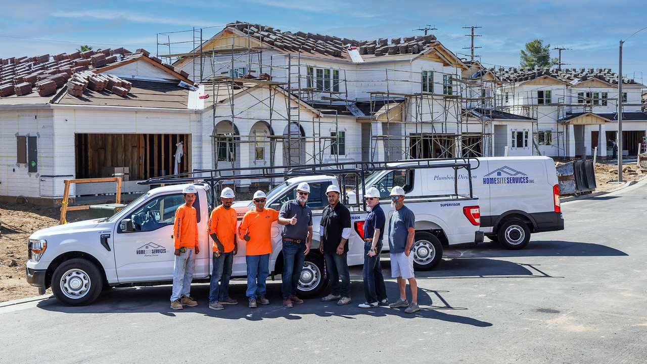Trucks_Crew